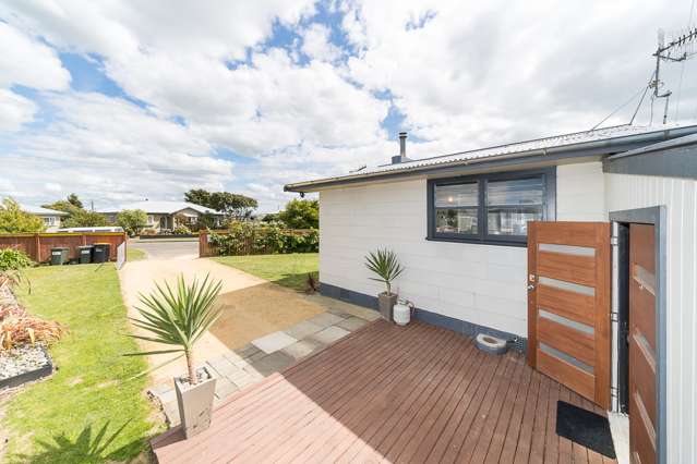 2 Edmay Street Feilding_1