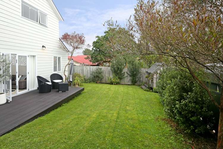 1/24 Abbotleigh Avenue Te Atatu Peninsula_5