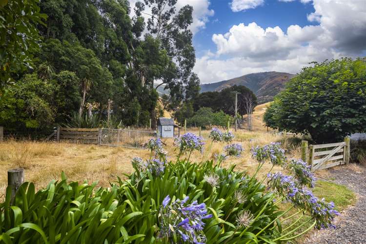 3883 Christchurch Akaroa Road Little River_23