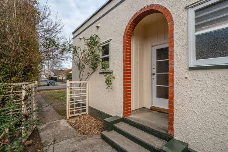 19 Masters Crescent Masterton_1