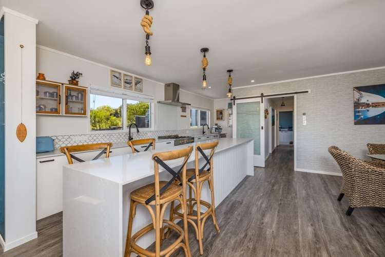 6 Brumby Lane Russell_1