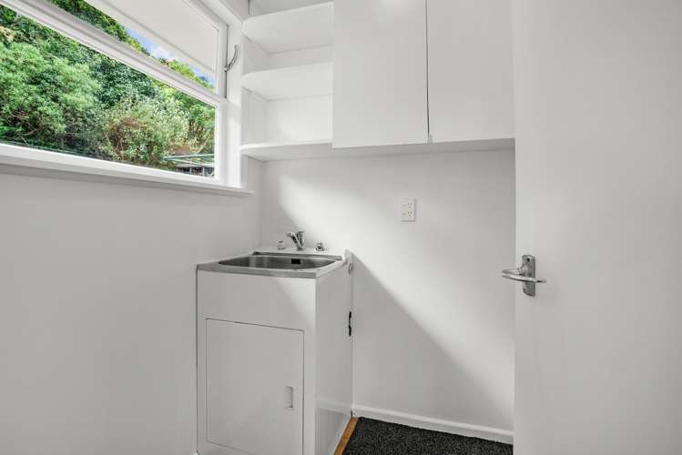 9 Laburnum Grove Maungaraki_13