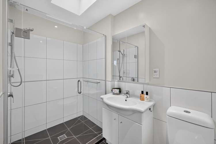 77 Tomes Road St Albans_22