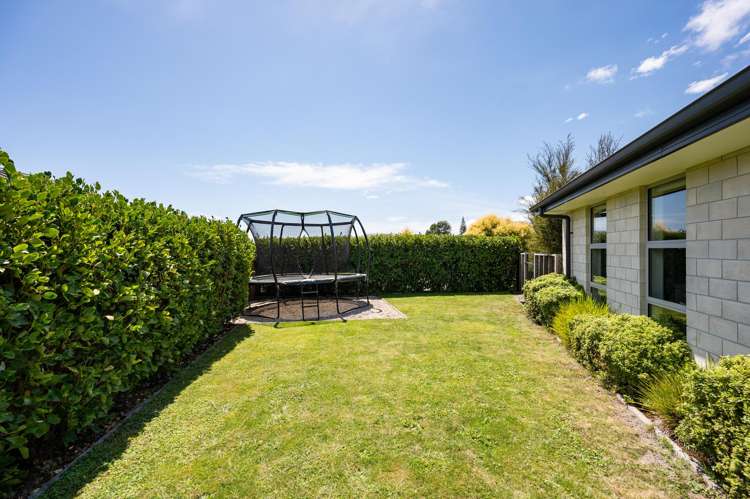 2 Belvedere Drive Richmond_19