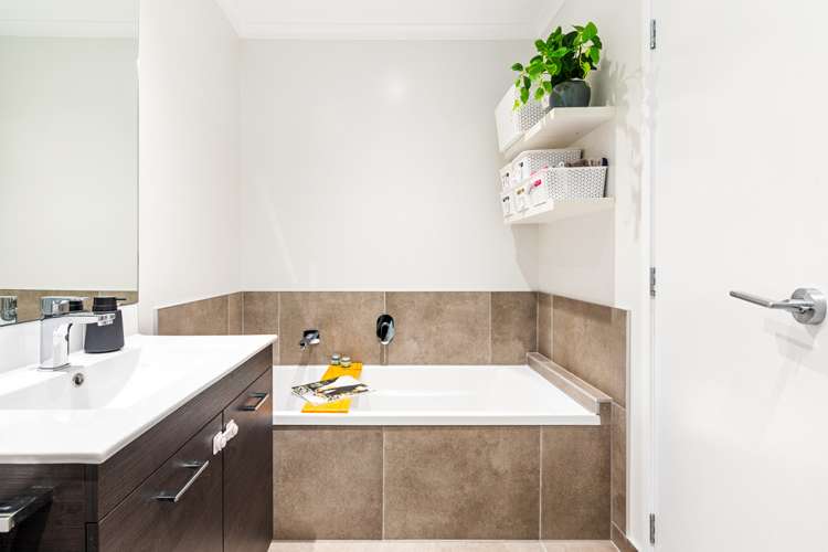 17 Rangihina Road Hobsonville_11