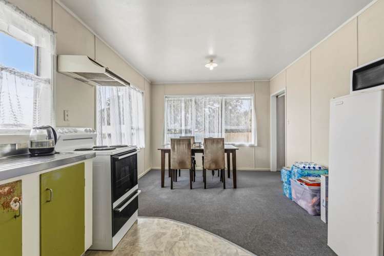 38 Ferguson Street Mangere East_13