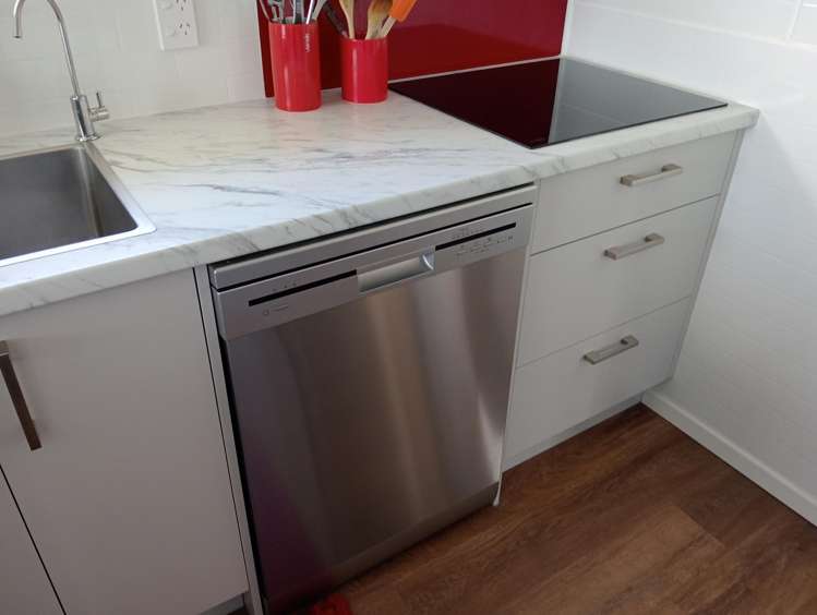 4 Carlyle Street Tuatapere_13