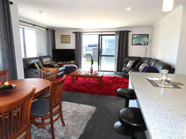 102 Hinemoa Street Levin_2