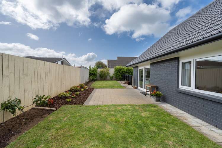 2/15 Cornelian Crescent Half Moon Bay_10