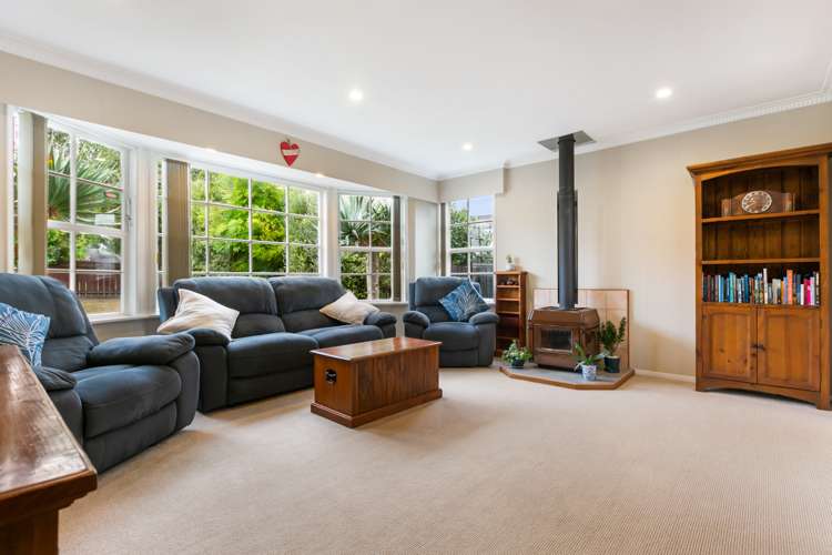 5 Bellringer Road Massey_8