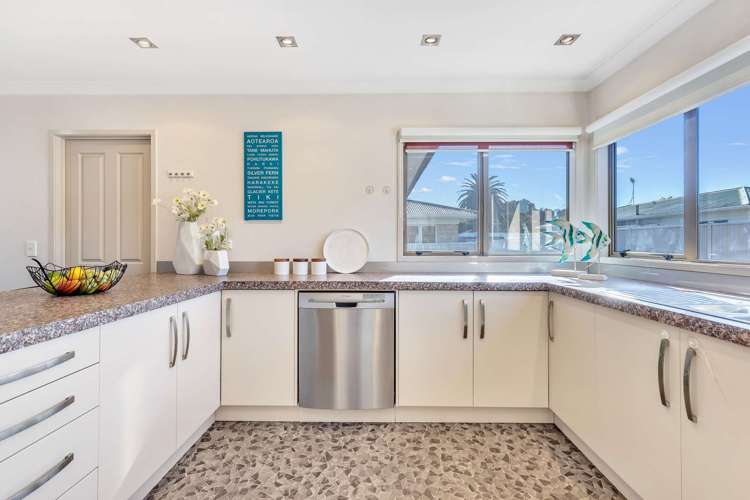 13A Beach Street_4