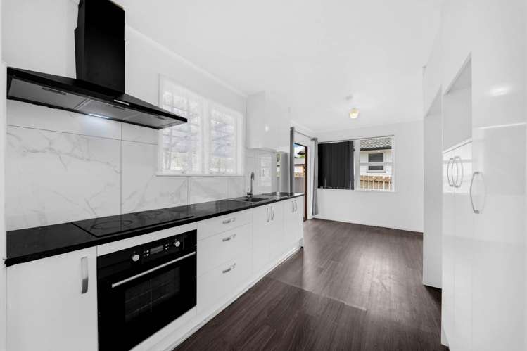 39 Harmel Road Glendene_7