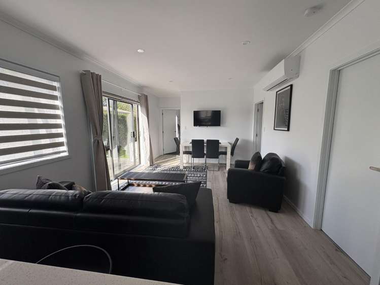 1E/23 Hibiscus Avenue Hamilton Lake_7