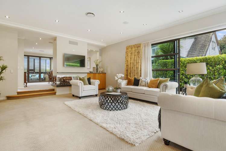 10 Ronaki Road Mission Bay_11