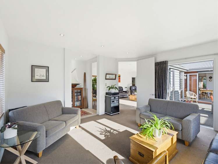 35 Heathridge Place Lincoln_9