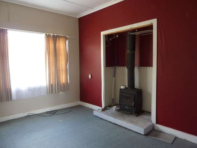 22 Banbury Street Waimangaroa_2