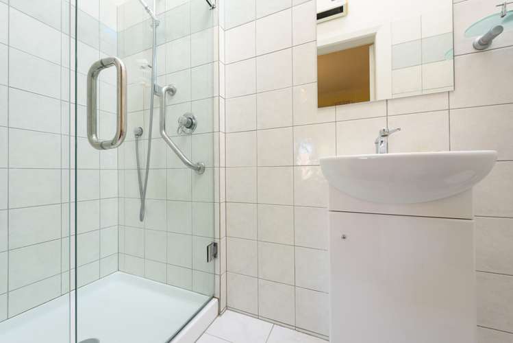 10 Lancaster Street Karori_16