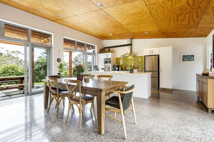 225 Awai Road Tarurutangi_8