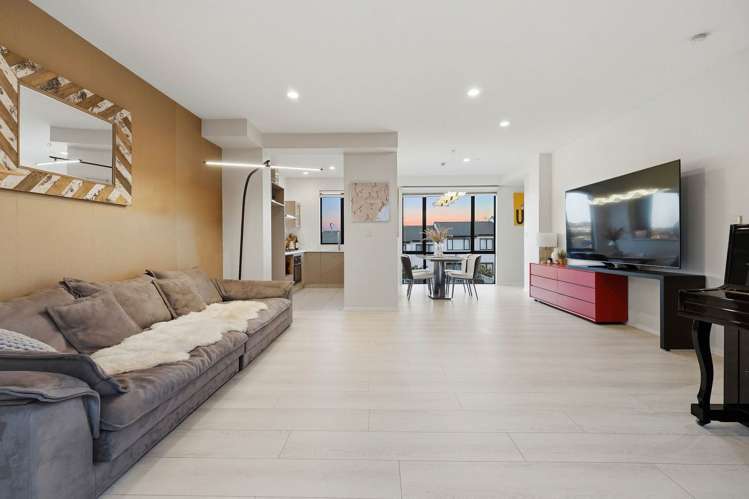 40/22 Northcross Drive_2
