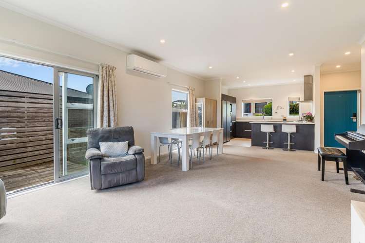51 Cape Cod Drive Gulf Harbour_17