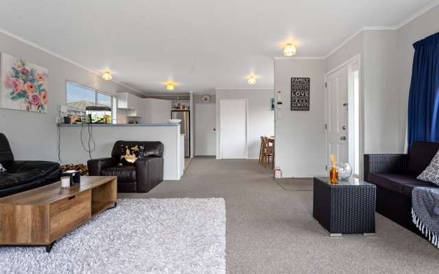 3/14 Helvetia Road Pukekohe_3