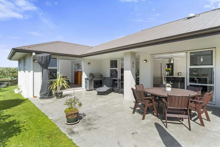 16 Contour Avenue Pyes Pa_12