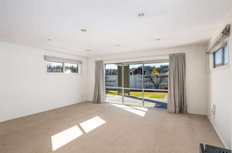 36 Henderson Drive Alexandra_8