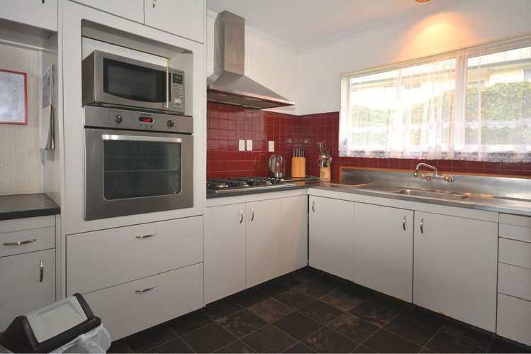 54 Sherwood Street Bellevue_5