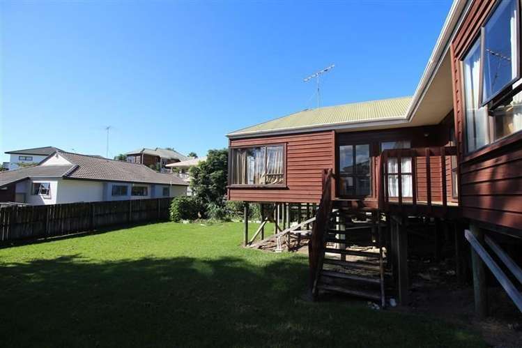 682 Whangaparaoa Road Stanmore Bay_1