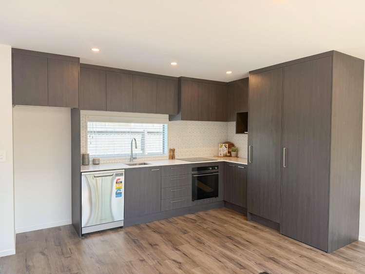 3/6 Strauss Place Somerfield_3