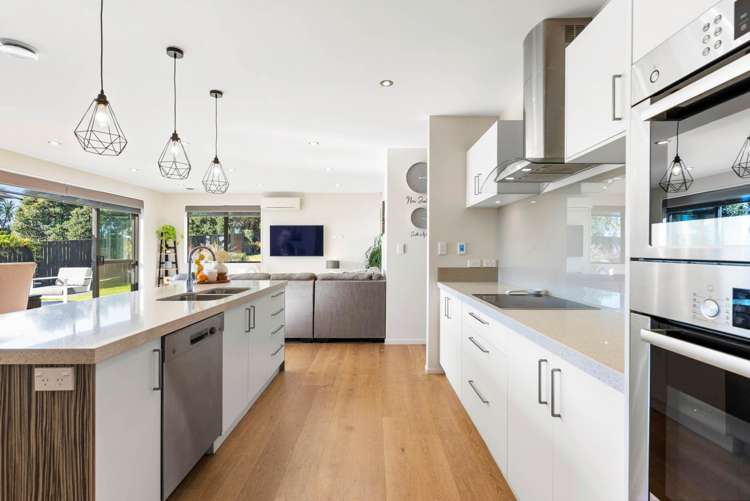 55 Liberty Crescent Beachlands_7