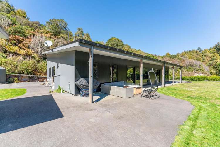 3520 State Highway 4 Raurimu_28