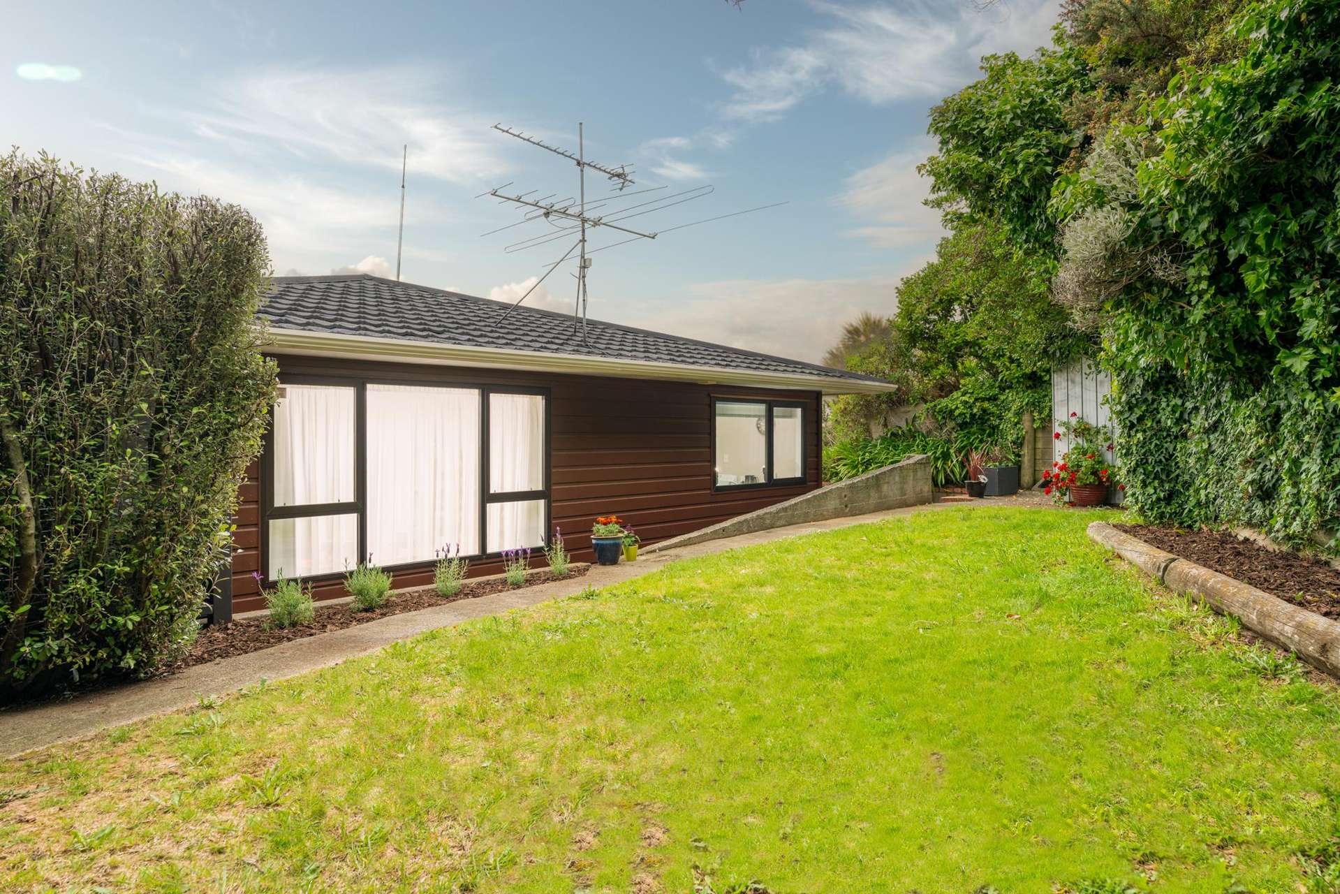 12a Makatote Grove Churton Park_0