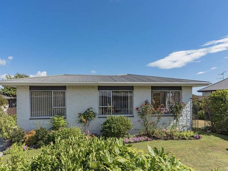 73 Fergusson Street Stoke_2