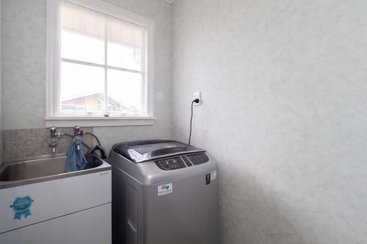 2/62 Alford Forest Road Allenton_6