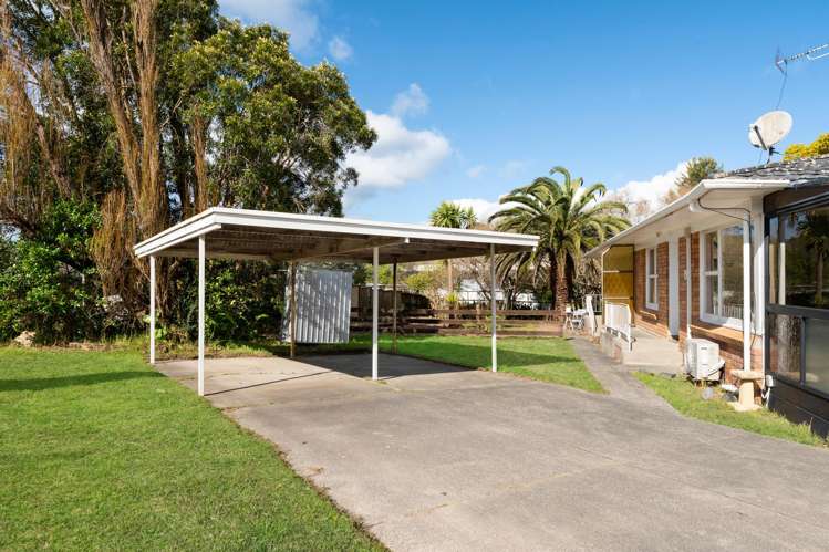 2/14 Kapiti Place Sunnynook_14