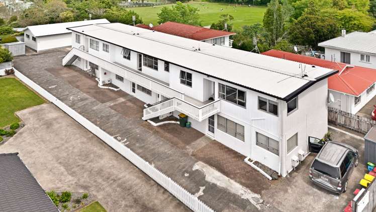 355 Saint Aubyn Street_0