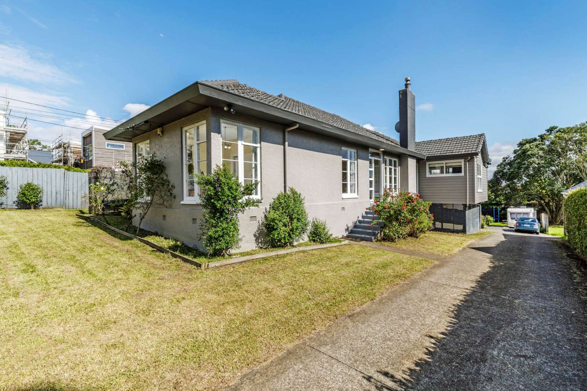 18 Tirimoana Road Te Atatu South_0