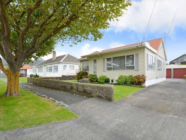 20 Hall Crescent Epuni_1