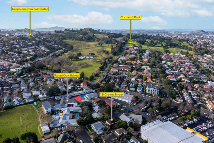 19 Crown Street Royal Oak_20