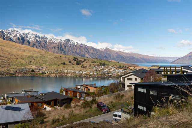 12 Saint Peters Place Queenstown_3