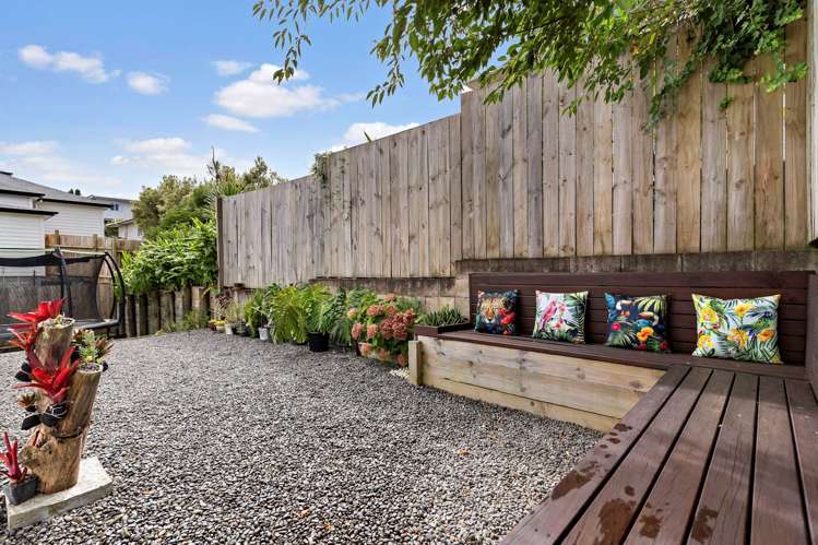 2/17 Lancelot Place Glenfield_8