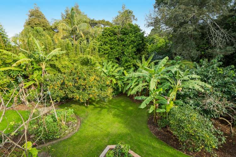 11 Howard Road Northcote_14