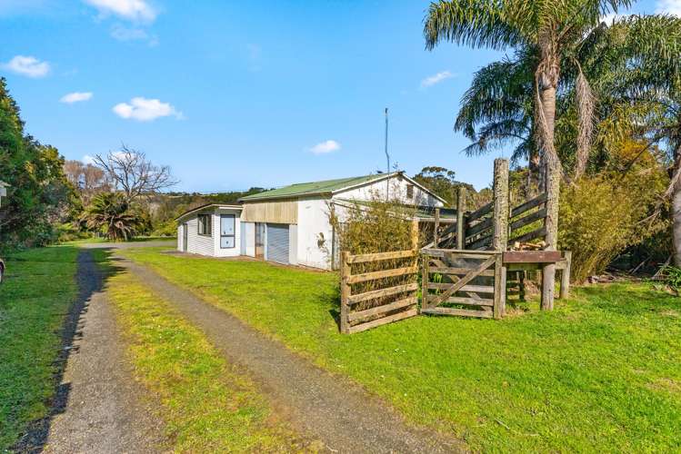 202 Muriwai Valley Road Muriwai_20