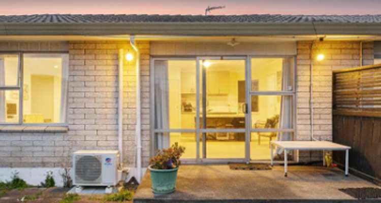 3/30 Ferndale Road_0