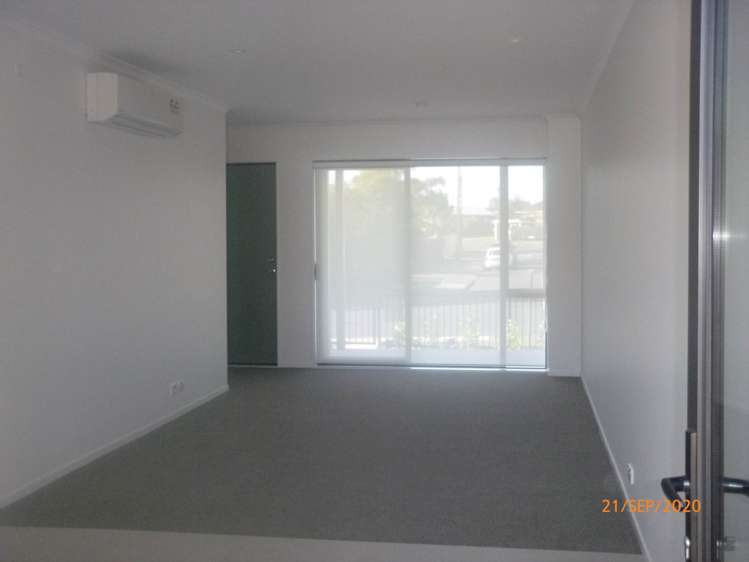 26B Titoki Street Te Atatu Peninsula_16