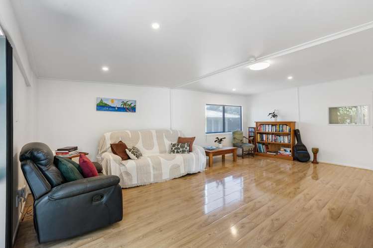 2/234 Church Street Onehunga_13