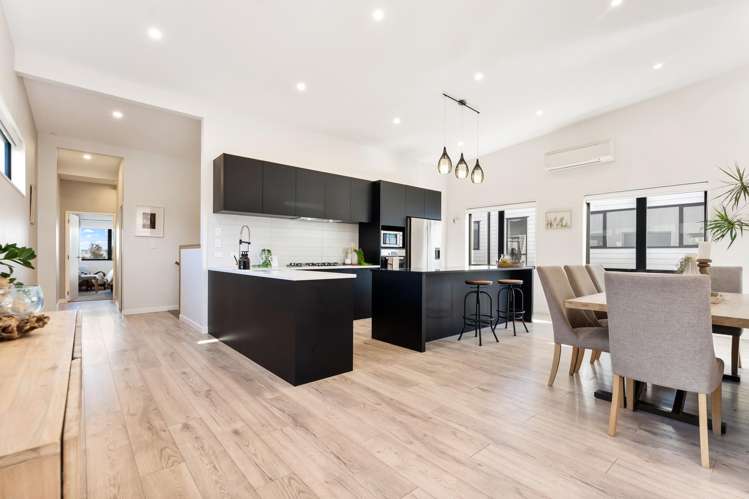 31 Ascension Crescent Orewa_8