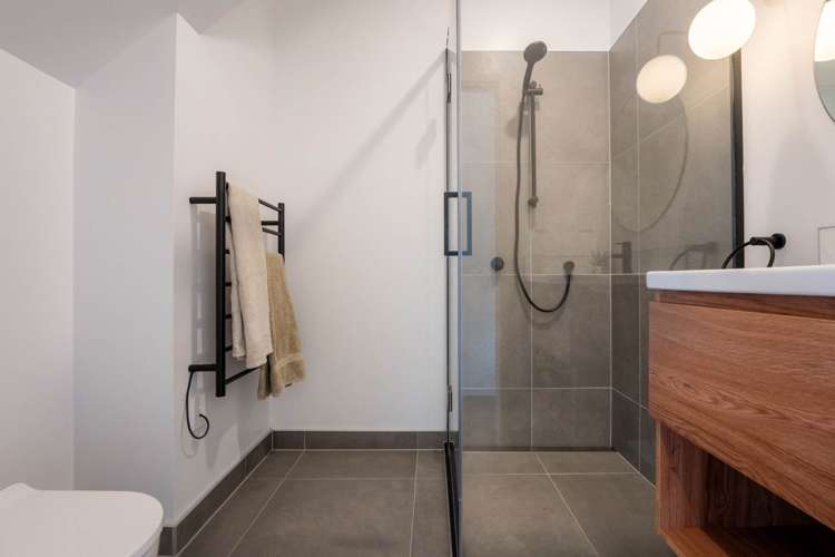 43b Golf Road New Lynn_7