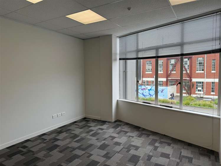 Level 2, 1 Knights Road Hutt Central_10